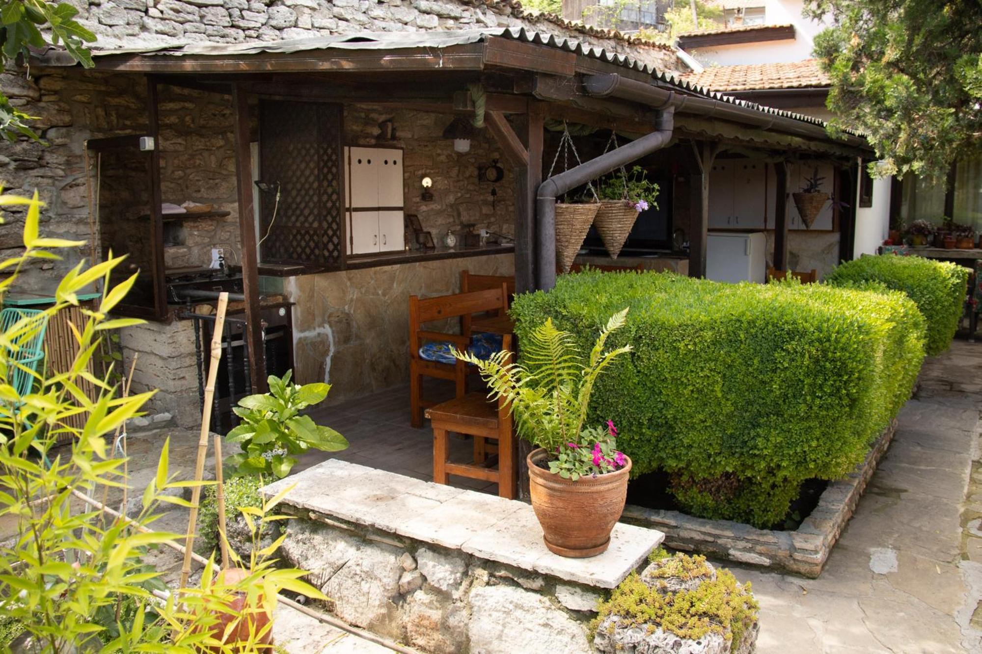 Старата Баkалия The Old Grocery, Guest Rooms Balchik Exterior photo