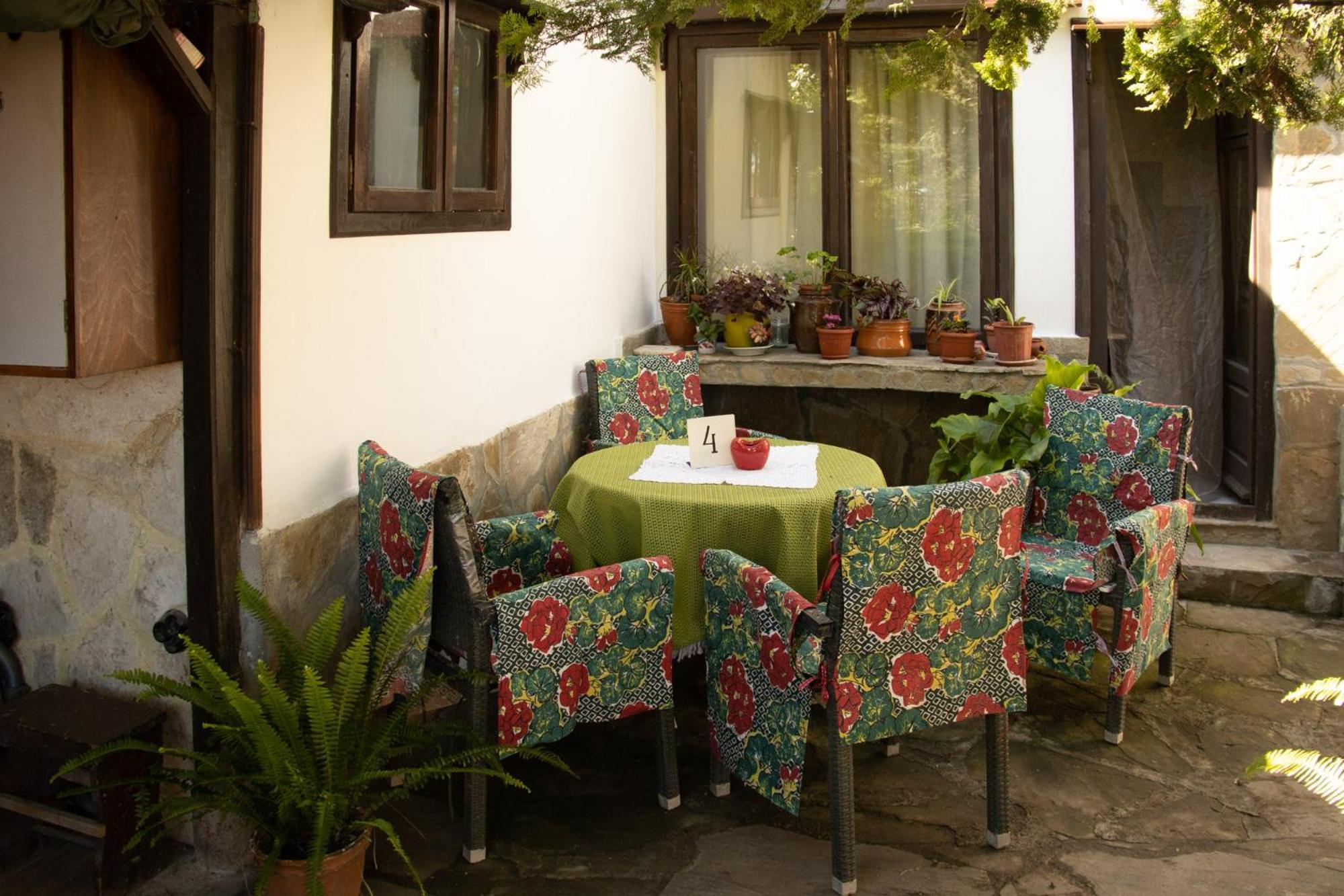 Старата Баkалия The Old Grocery, Guest Rooms Balchik Exterior photo